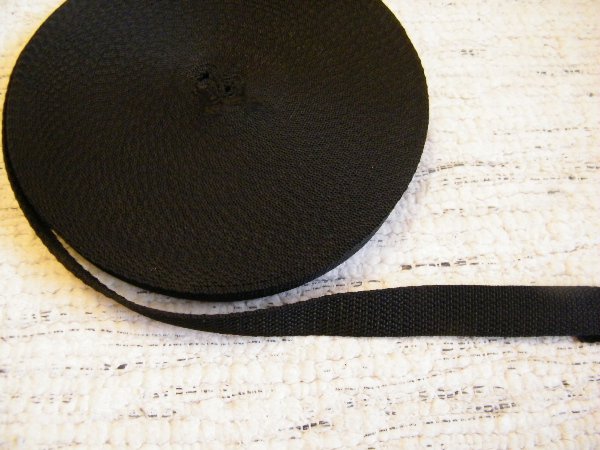 Popruh černý 2 cm