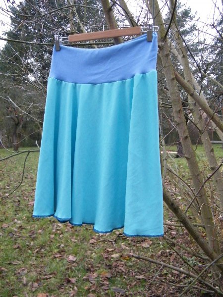 Modrá