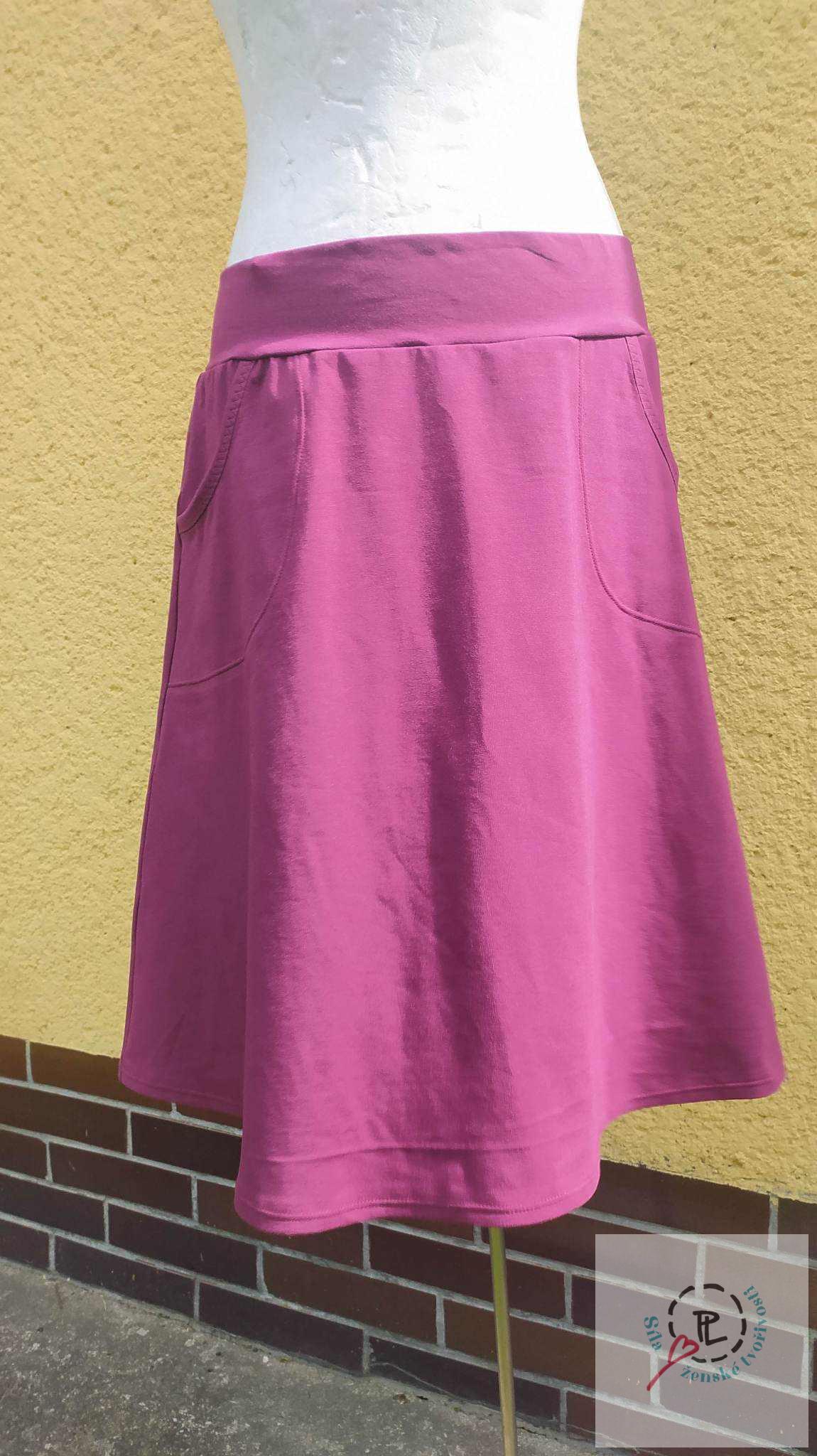 Sukně s kapsami bordó