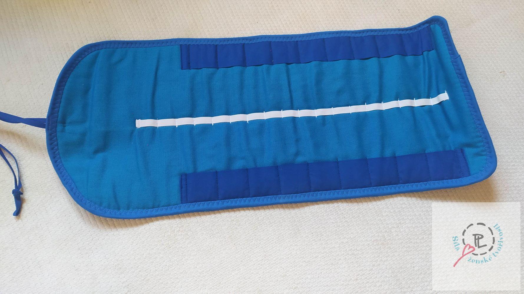 Waldorfský penál na bločky a pastely TMAVĚ MODRÝ