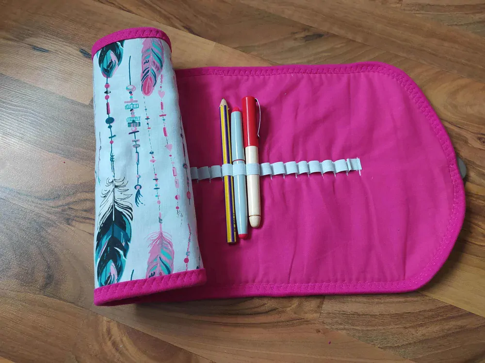 Pastelkovík PEŘÍČKA 