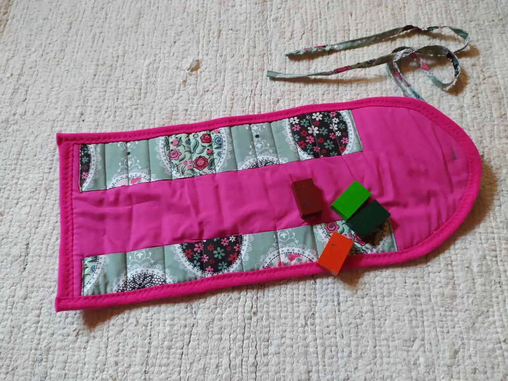 Penál na bločky a pastely OVÁLKY