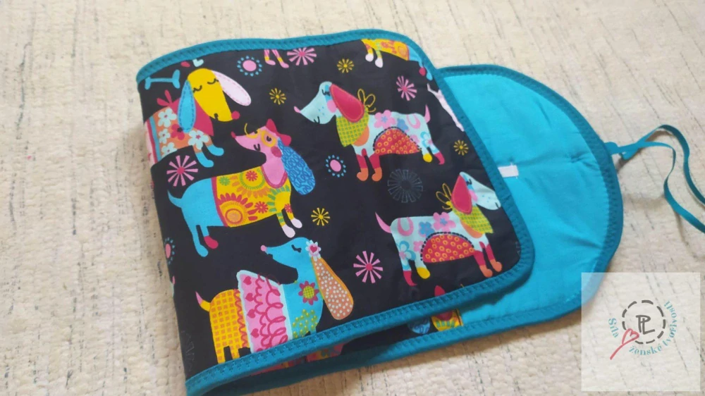 Penál na bločky a pastely PEJSCI