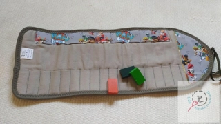Waldorfský penál na bločky a pastely TLAPKOVÁ PATROLA