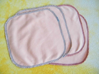 Jemné ubrousky na zadeček 25x25