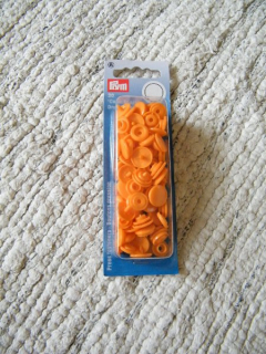 Plastové patentky 30 sad