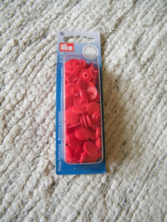 Plastové patentky 30 sad