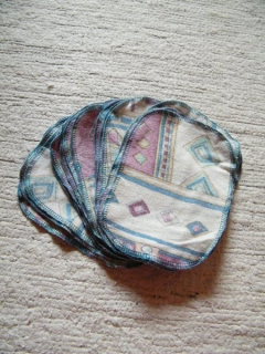 Ubrousky na zadeček recyklo 20x15 cm > 22 ks