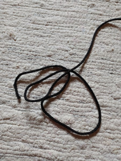 Oděvní šnůra 4 mm